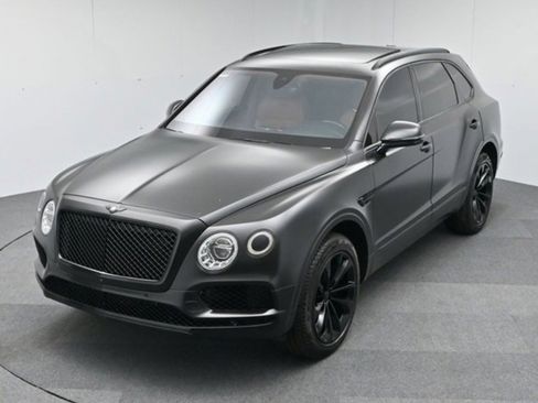Used 2019 Bentley Bentayga AWD/4WD image 2