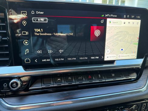 Used 2023 GMC Sierra 1500 SLT w/ SLT Premium Package image 11