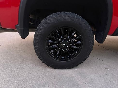 Used 2023 Chevrolet Silverado 2500 LT w/ Z71 Sport Edition AWD/4WD image 8