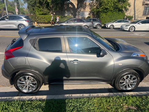 Used 2013 Nissan Juke SL w/ Sport Pkg image 4