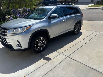 Used 2019 Toyota Highlander XLE