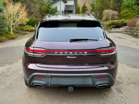 Used 2024 Porsche Macan image 6