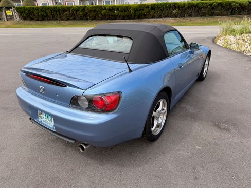 Used 2003 Honda S2000 image 4