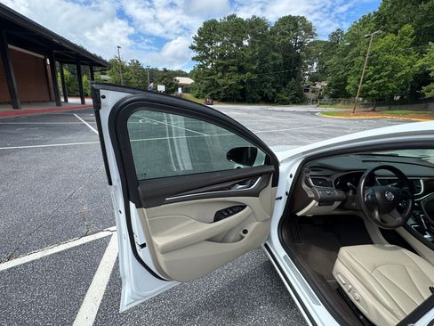 Used 2019 Buick LaCrosse Preferred FWD image 19