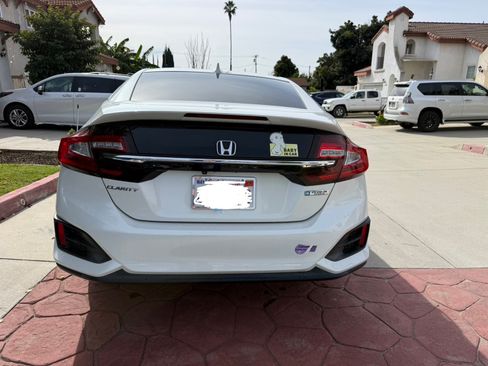Used 2019 Honda Clarity Sedan 4D image 5