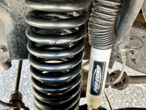 Used 1996 Ford F150 4x4 Regular Cab image 14