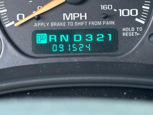 Used 2002 GMC Sierra 1500 2WD Extended Cab w/ SLT Marketing Option Pkg image 6