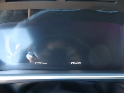 Used 2019 Land Rover Range Rover HSE image 11