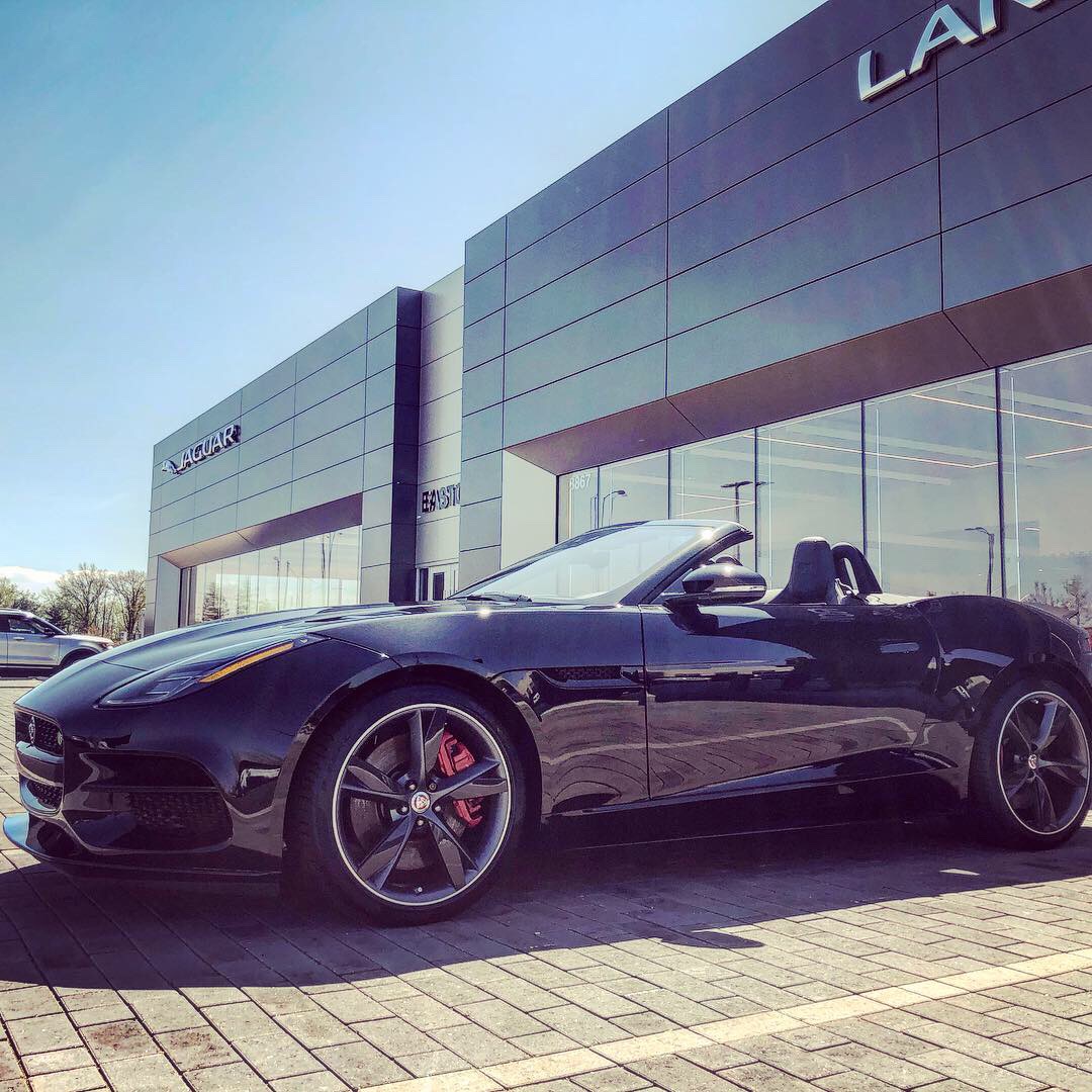 Used 2019 Jaguar F-TYPE R AWD/4WD image 1