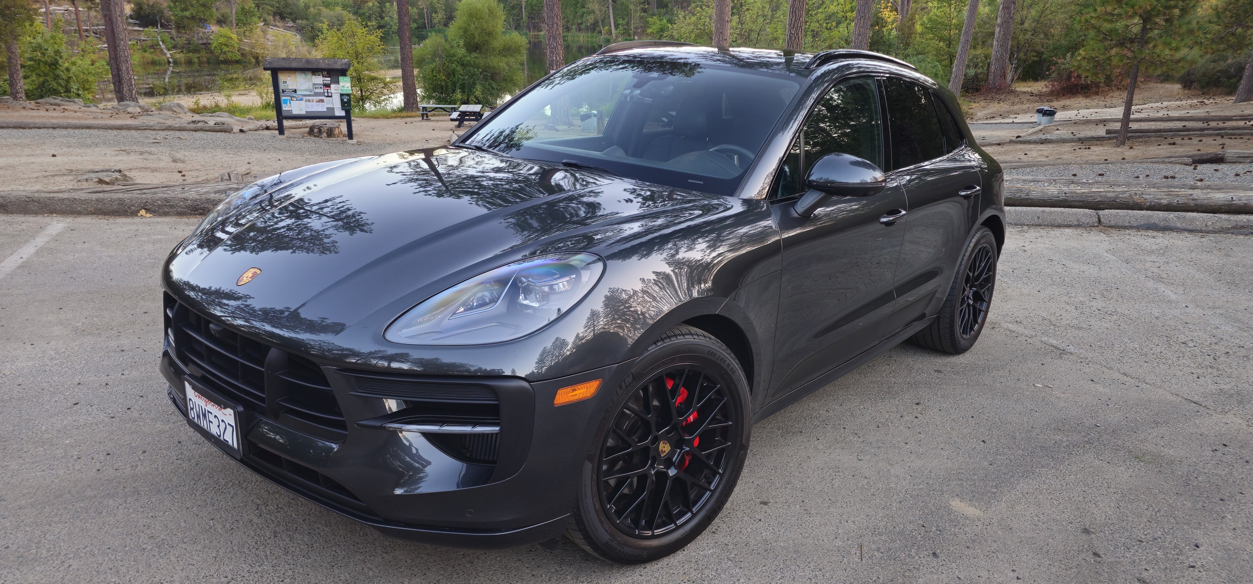 Used 2021 Porsche Macan GTS AWD/4WD image 1