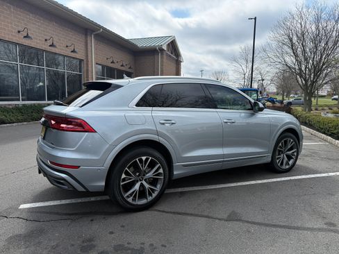 Used 2023 Audi Q8 Premium Plus w/ Premium Plus Package image 20