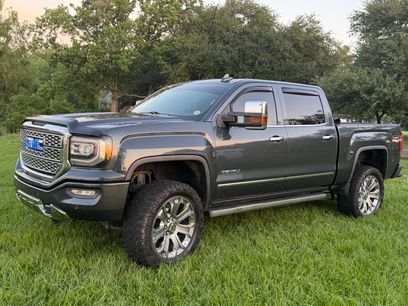 Used 2017 GMC Sierra 1500 Denali w/ Denali Ultimate Package