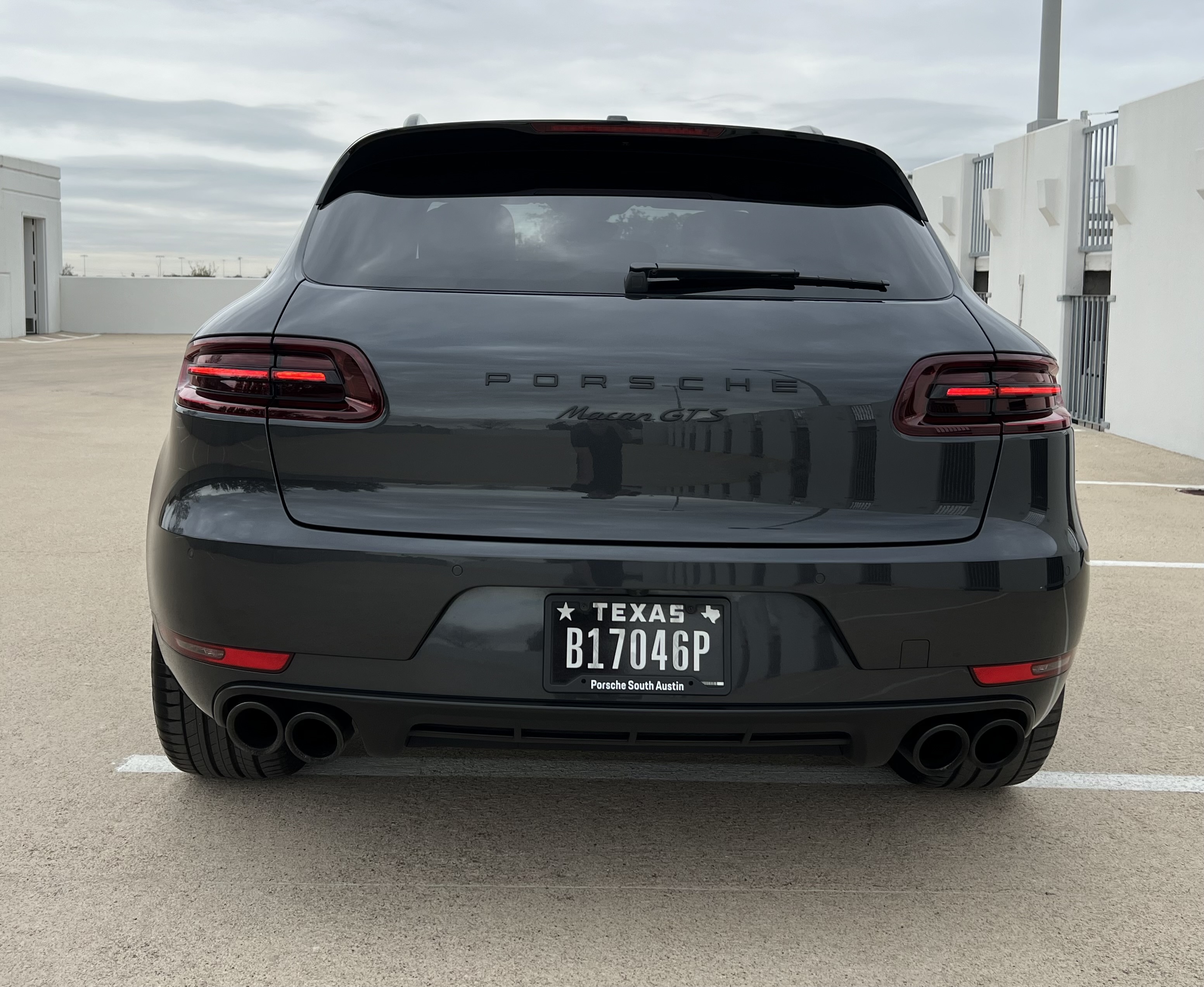 Used 2018 Porsche Macan GTS AWD/4WD image 4