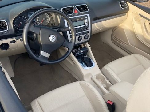 Used 2009 Volkswagen Eos Komfort image 10
