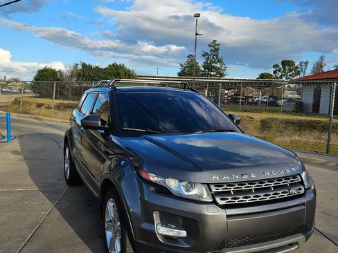 Used 2015 Land Rover Range Rover Evoque Pure Plus image 8