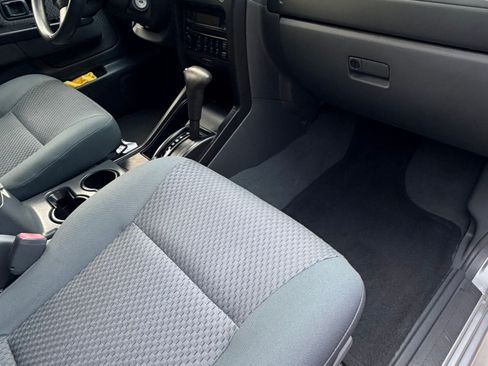 Used 2004 Nissan Xterra XE image 11