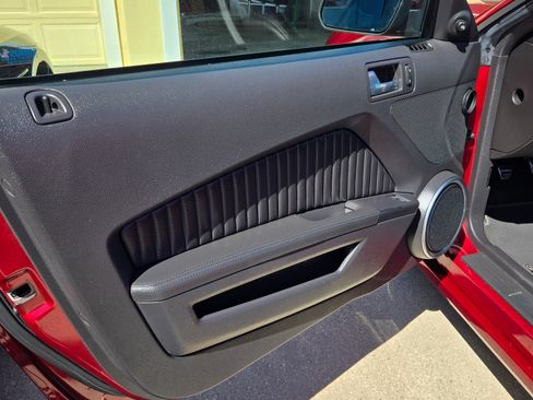 Used 2014 Ford Mustang Shelby GT500 w/ Equipment Group 821A image 16