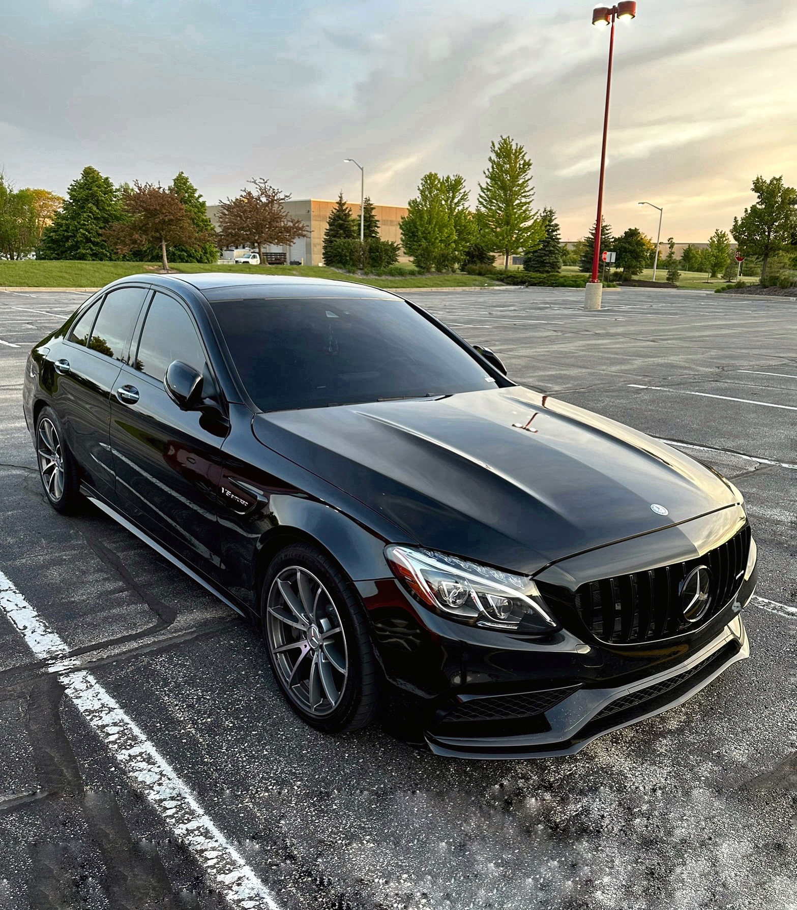Used 2016 Mercedes-Benz C 63 AMG Sedan image 1
