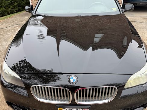 Used 2012 BMW 550i Sedan image 2