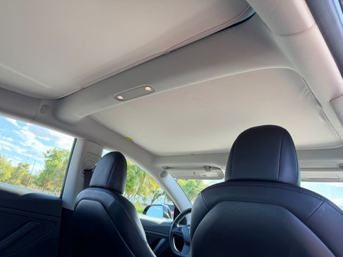Used 2018 Tesla Model 3 Long Range AWD/4WD image 17