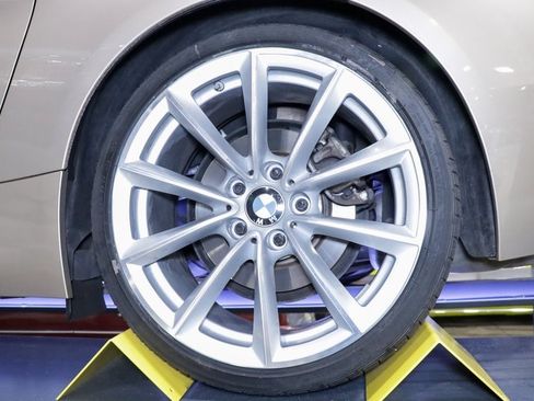 Used 2011 BMW Z4 sDrive35i image 28