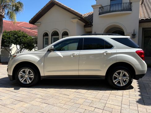 Used 2014 Chevrolet Equinox LT w/ Driver Convenience Package FWD image 1