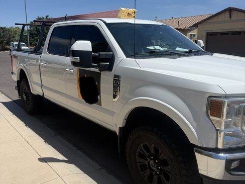 Used 2022 Ford F350 Lariat w/ Tremor Off-Road Package AWD/4WD image 5
