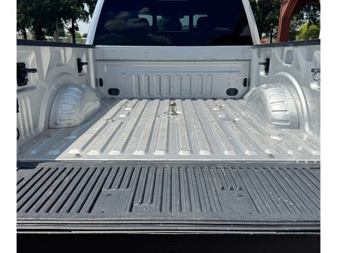 Used 2017 Ford F250 Lariat w/ Lariat Ultimate Package image 10