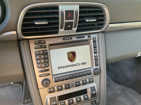 Used 2005 Porsche 911 Carrera S RWD image 24