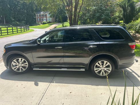 Used 2011 Dodge Durango Crew RWD image 5