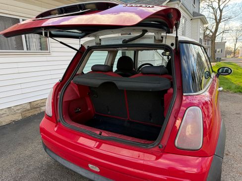 Used 2004 MINI Cooper Hardtop image 9