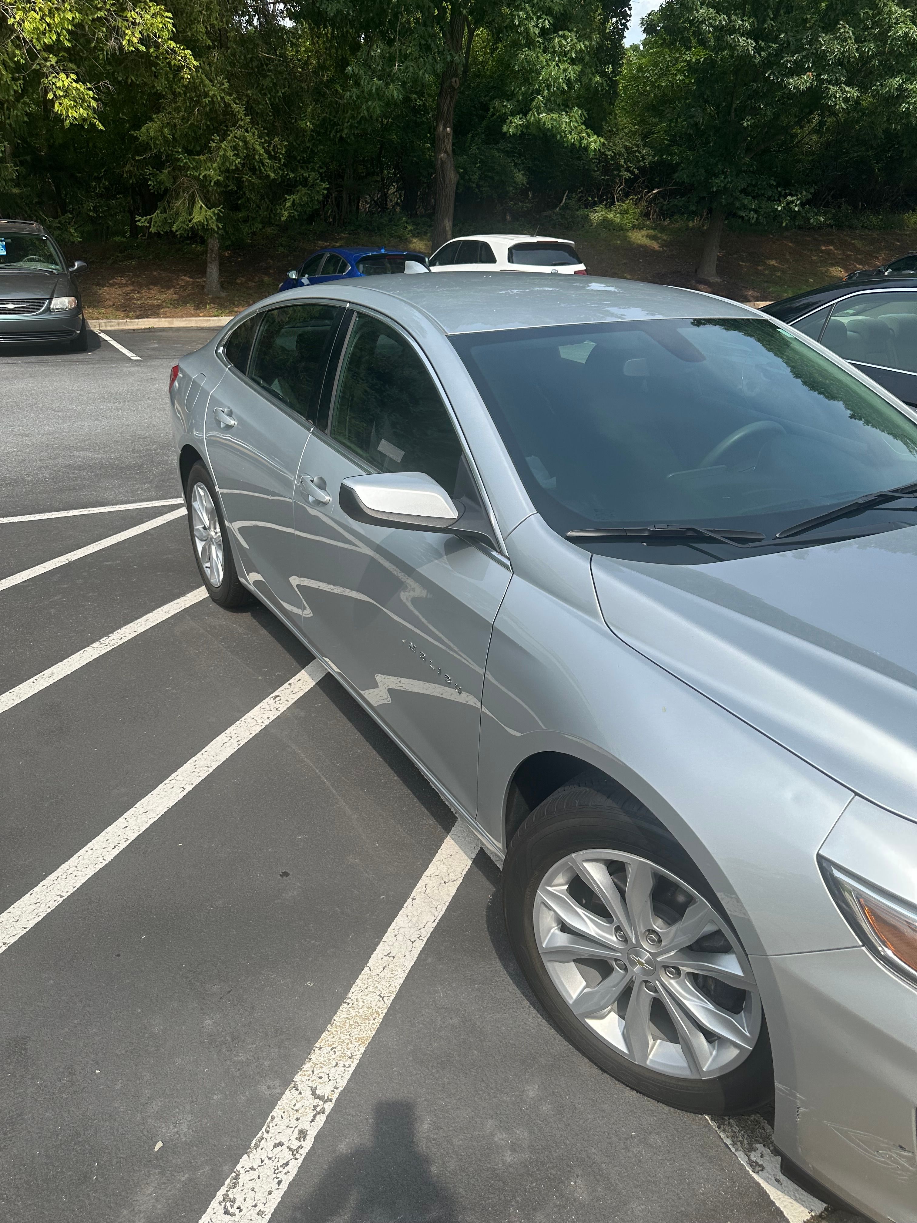 Used 2019 Chevrolet Malibu LT w/ Driver Confidence Package FWD image 4