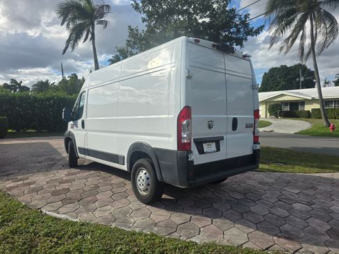Used 2019 RAM ProMaster 2500 image 5