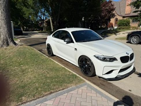 Used 2018 BMW M2 RWD image 1