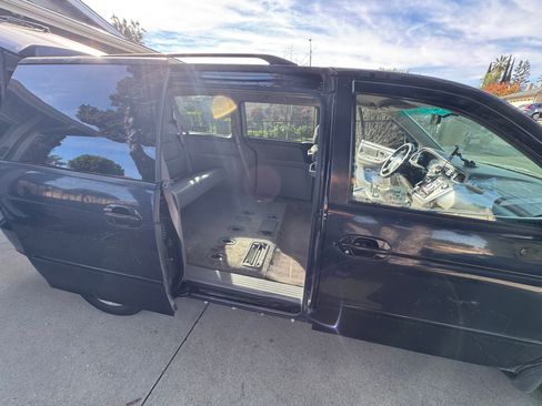 Used 2004 Honda Odyssey EX-L image 11