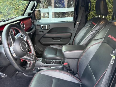 Used 2020 Jeep Wrangler Unlimited Rubicon w/ Dual Top Group image 8