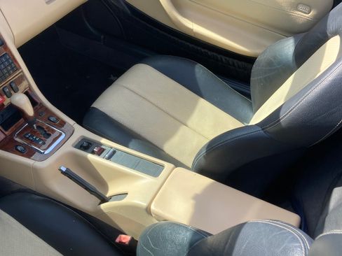 Used 2001 Mercedes-Benz SLK 320 image 5