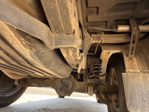 Used 2001 Land Rover Discovery SE image 28