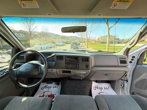 Used 2002 Ford F250 2WD Crew Cab Super Duty image 18