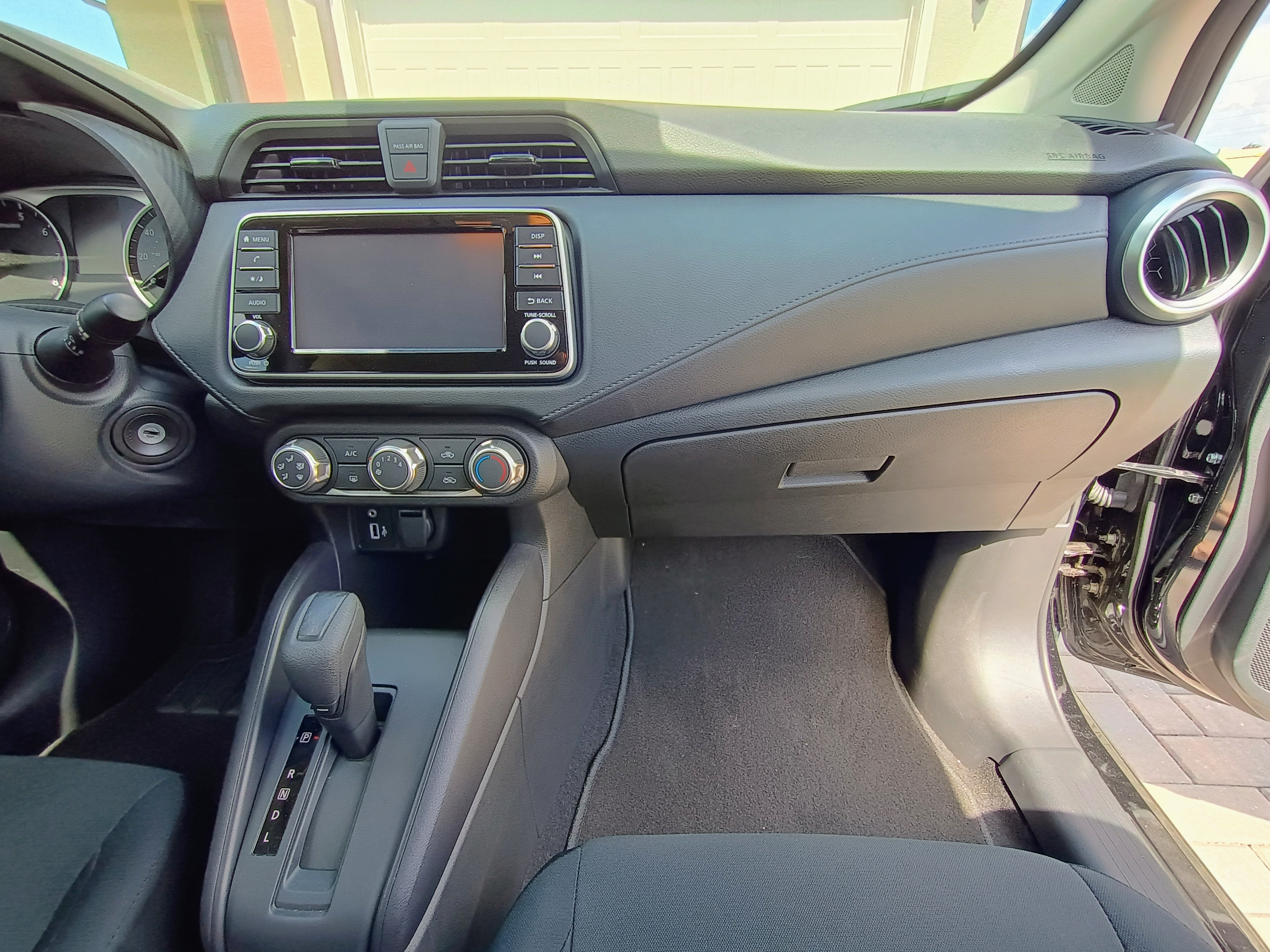 Used 2024 Nissan Versa S w/ Trunk Package FWD image 18