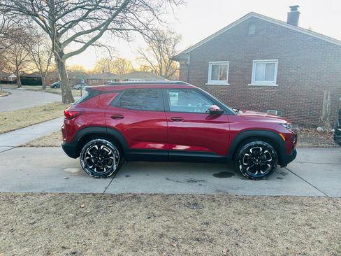 Used 2021 Chevrolet TrailBlazer LT image 10