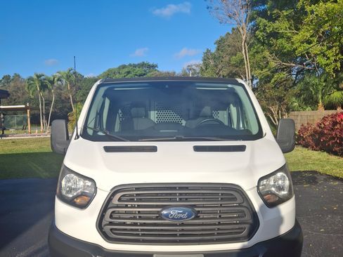 Used 2018 Ford Transit 150 130 Low Roof image 4
