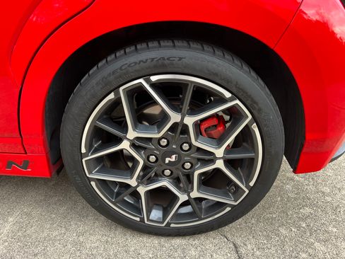 Used 2023 Hyundai Kona N image 23