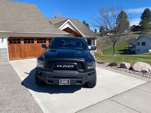 Used 2018 RAM 1500 Rebel image 4