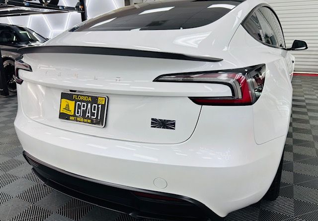 Used 2024 Tesla Model 3 Performance AWD/4WD image 1