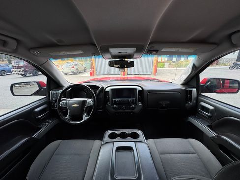 Used 2017 Chevrolet Silverado 1500 LT w/ All Star Edition AWD/4WD image 4