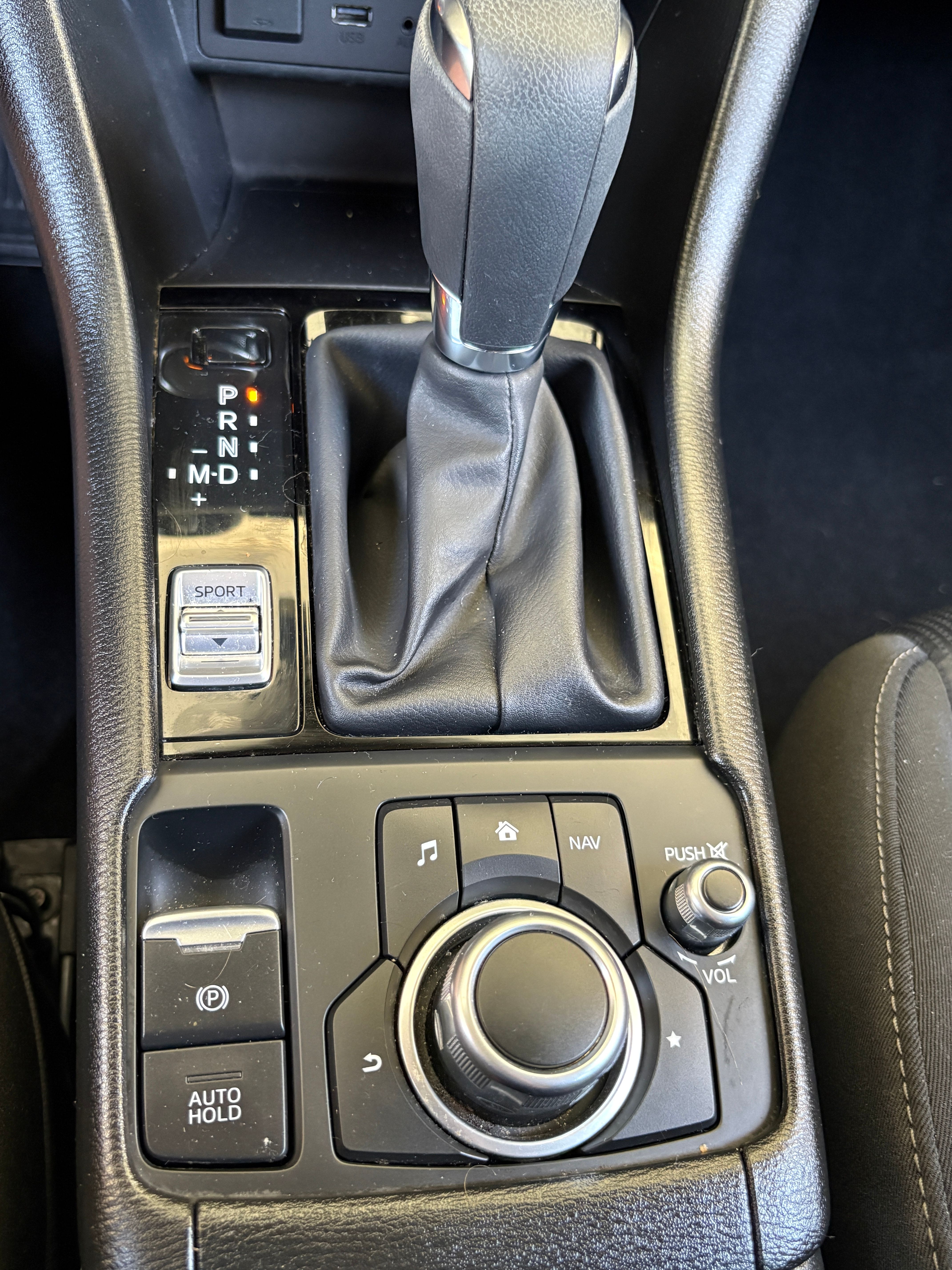 Used 2019 MAZDA CX-3 Sport w/ Sport I-ACTIVSENSE Package FWD image 13