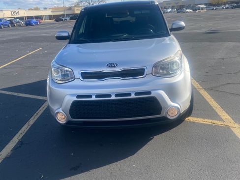 Used 2015 Kia Soul ! w/ Sun & Sound Package image 4