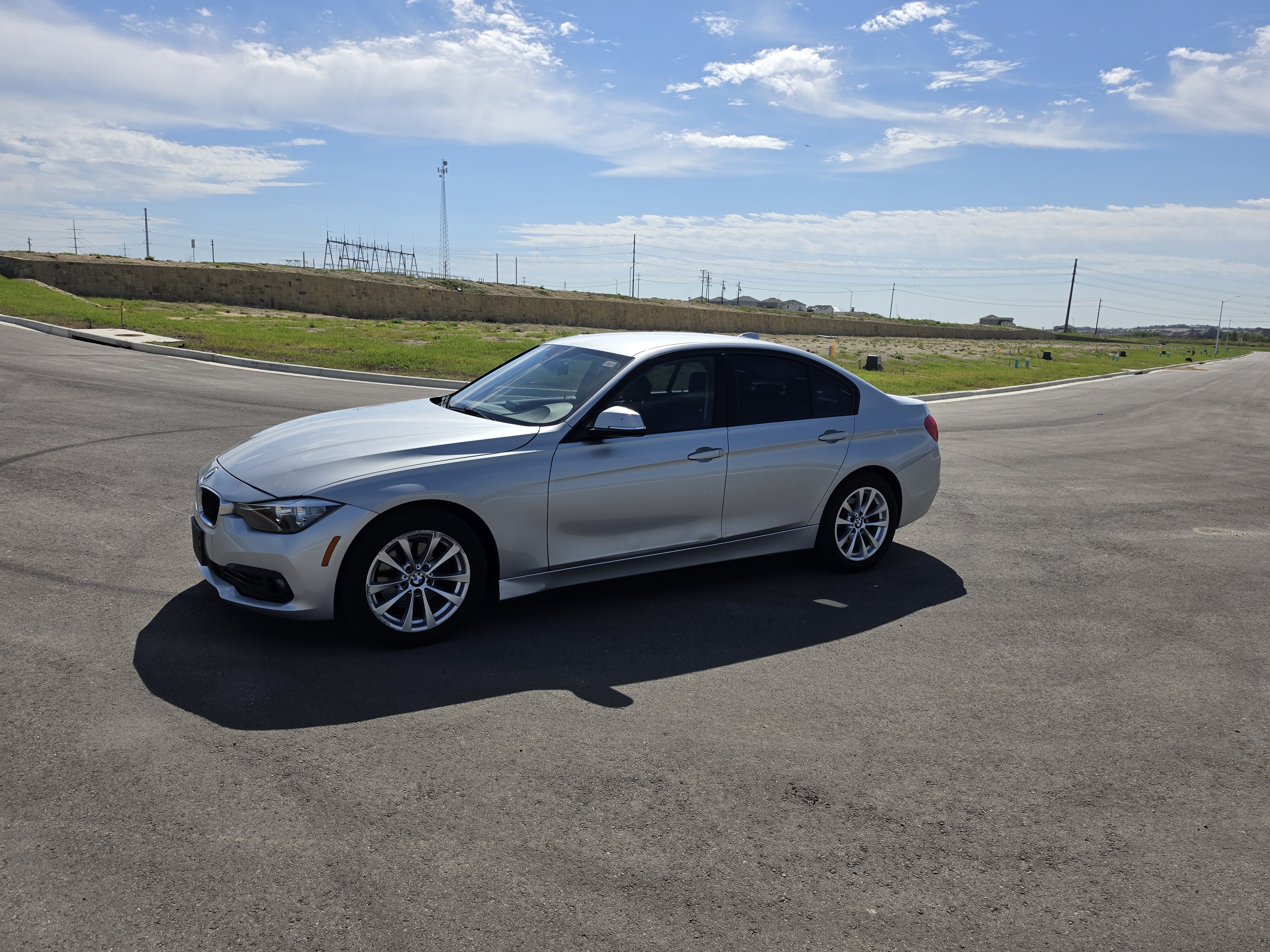 Used 2016 BMW 320i Sedan RWD image 11