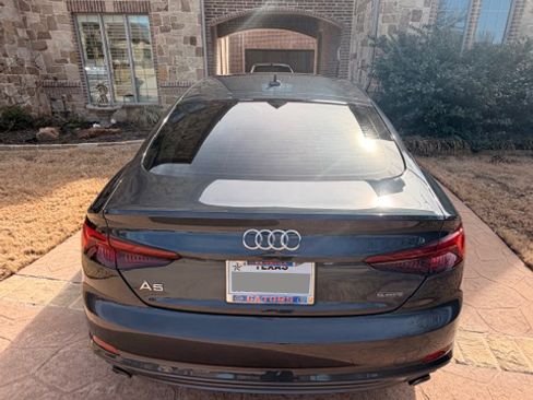 Used 2019 Audi A5 2.0T Premium image 2